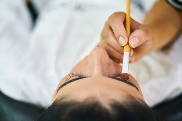 Cómo Ahorrar Inteligentemente con Hábitos Diarios: Estrategias Clave
