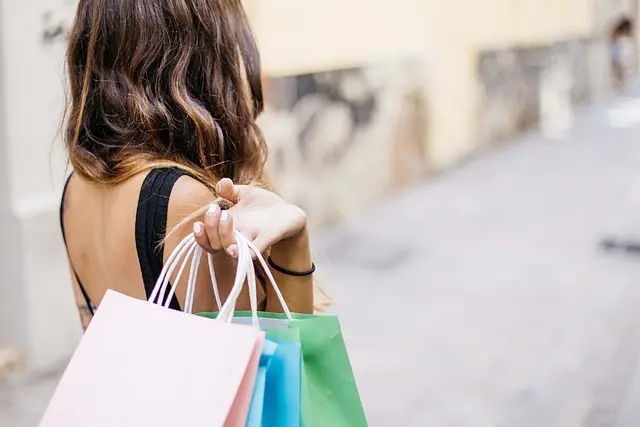 Cómo Ahorrar Inteligentemente en tus Compras Diarias