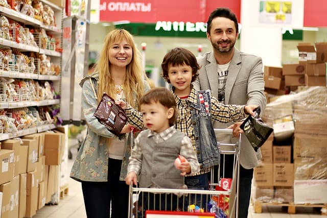 Cómo Ahorrar Inteligentemente en tus Compras Diarias: 10 Consejos Clave