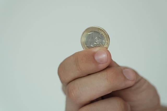 Cómo Ahorrar Inteligentemente en un Presupuesto Familiar