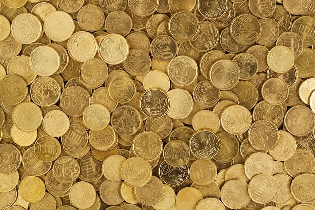 Cómo Establecer Metas de Ahorro Inteligente para el Futuro